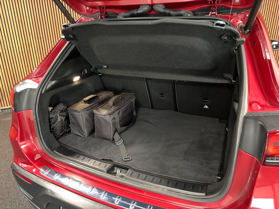 Mercedes EQA250 Progressive 5d