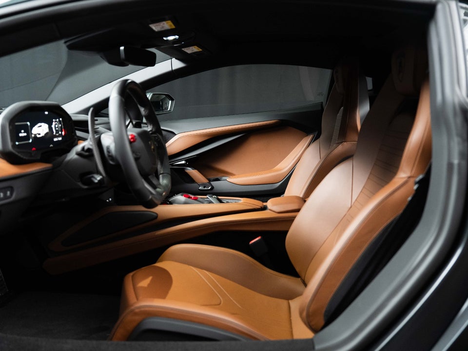 Lamborghini Revuelto 6,5 2d