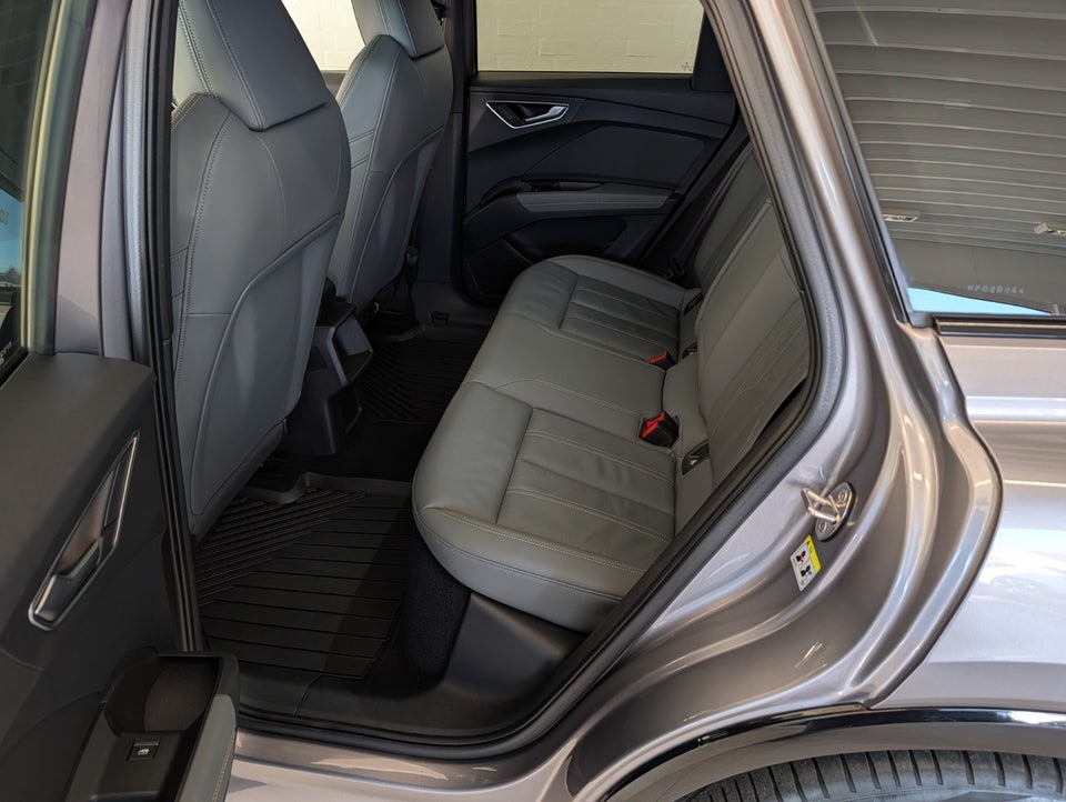 Audi Q4 e-tron 40 edition one 5d