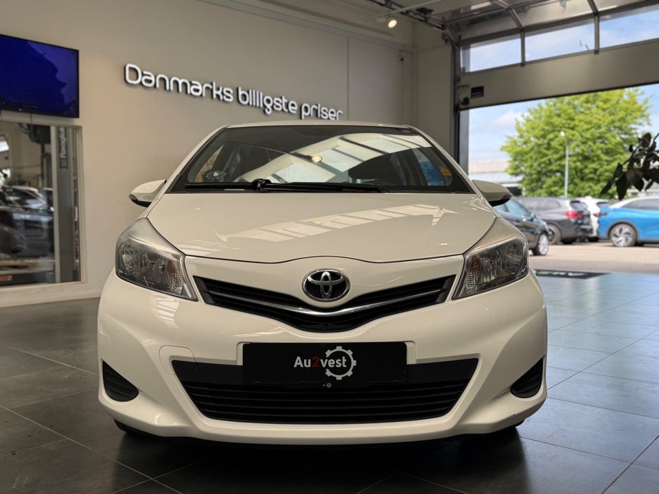 Toyota Yaris 1,0 VVT-i T1 Style 5d