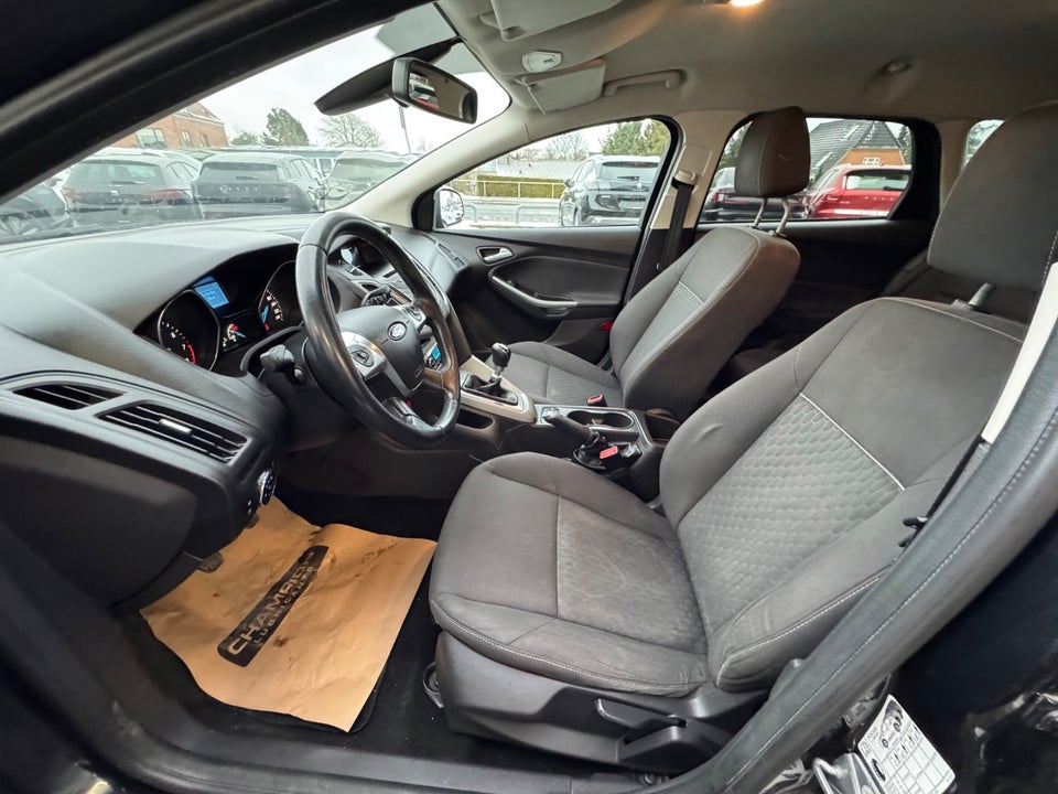 Ford Focus 1,0 SCTi 125 Titanium stc. ECO 5d