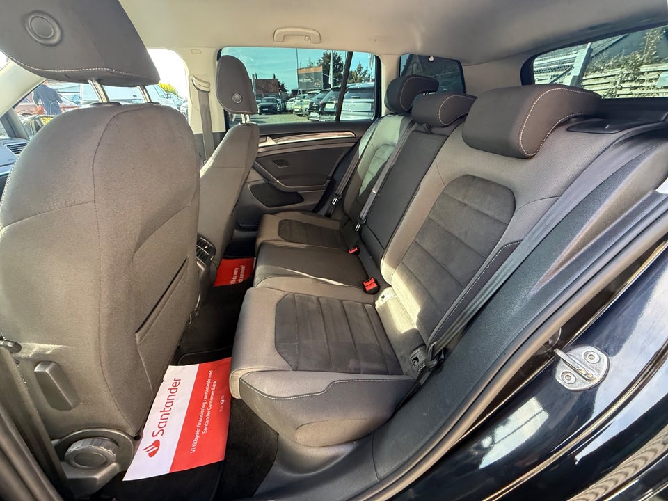 VW Golf VII 1,5 TSi 150 Highline Variant DSG 5d