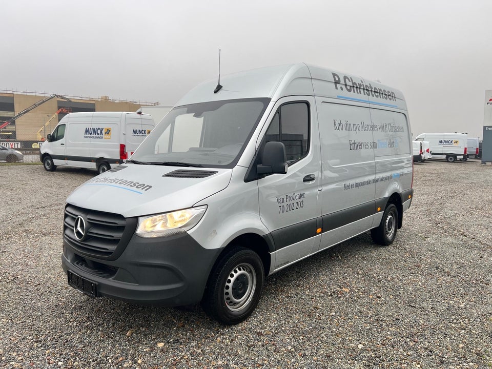 Mercedes Sprinter 317 2,0 CDi A2 Kassevogn aut. RWD