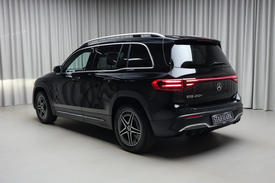 Mercedes EQB250+ AMG Advance 5d