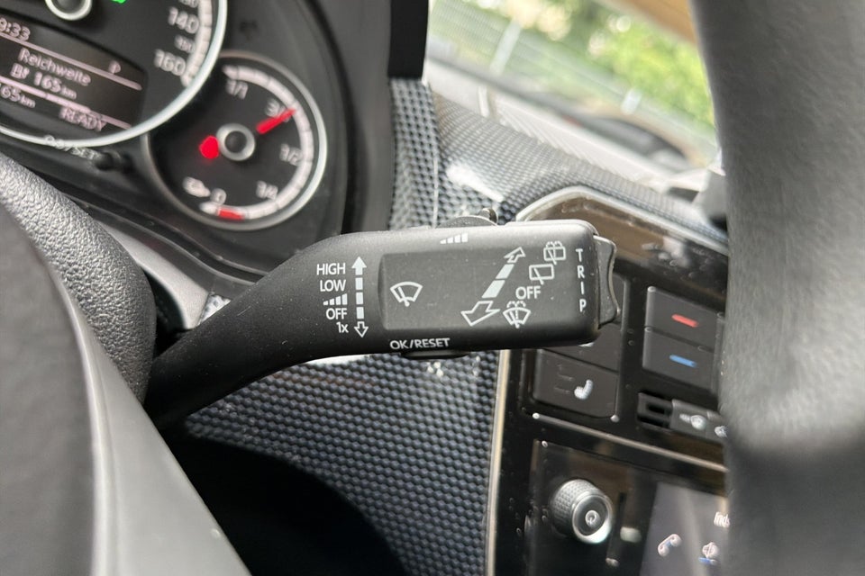 VW e-Up! Move Up! 5d