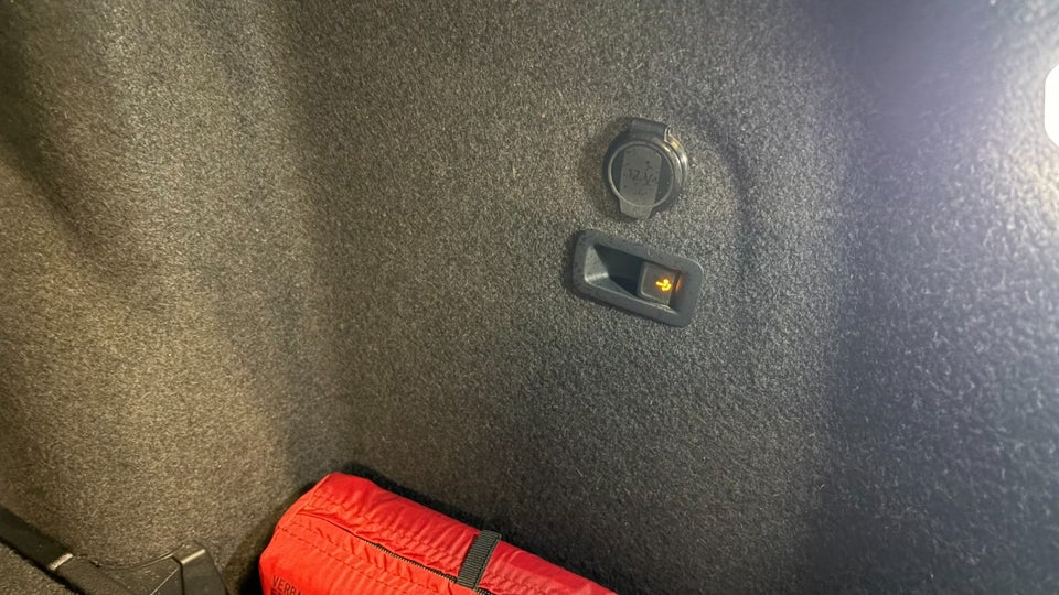 VW Golf VIII 1,5 eTSi 130 Life Variant DSG 5d