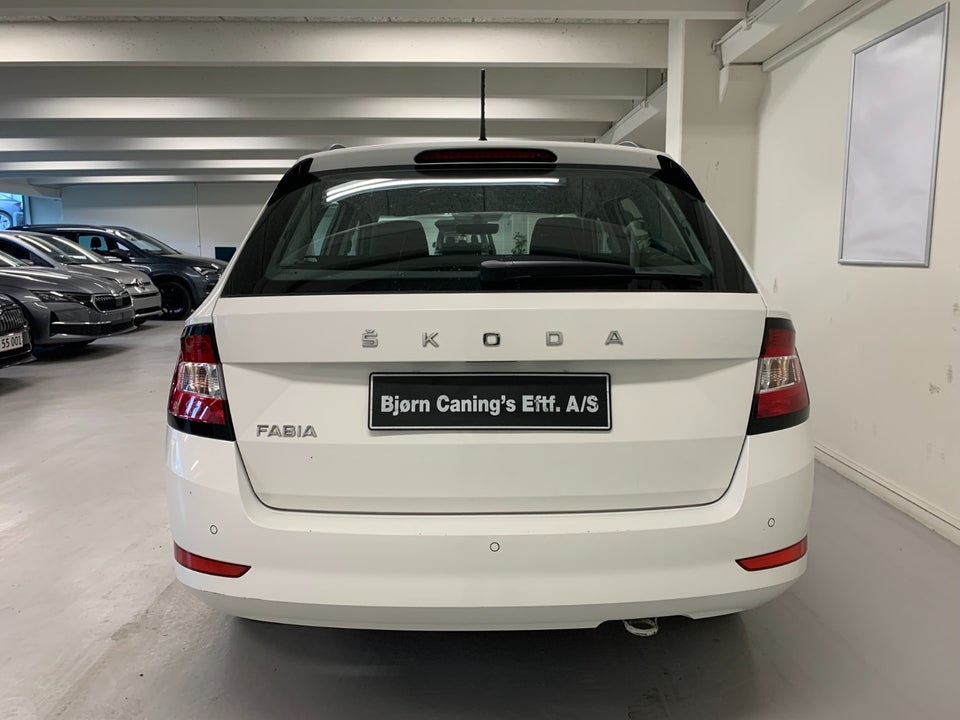 Skoda Fabia 1,0 MPi 60 Ambition Combi 5d