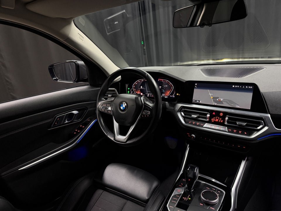 BMW 320d 2,0 Sport Line aut. 4d