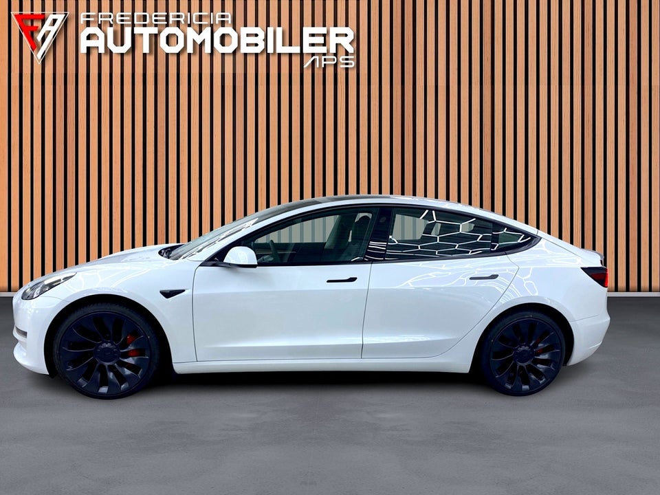 Tesla Model 3 Performance AWD 4d