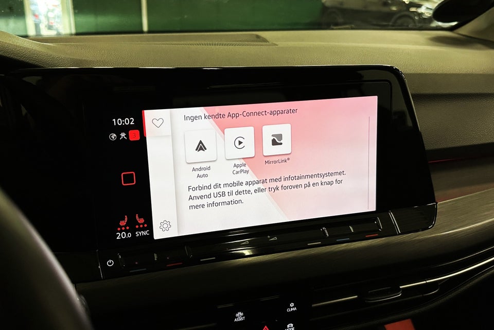 VW Golf VIII 1,4 eHybrid DSG 5d