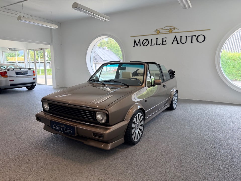 VW Golf I 1,6 Cabriolet 2d