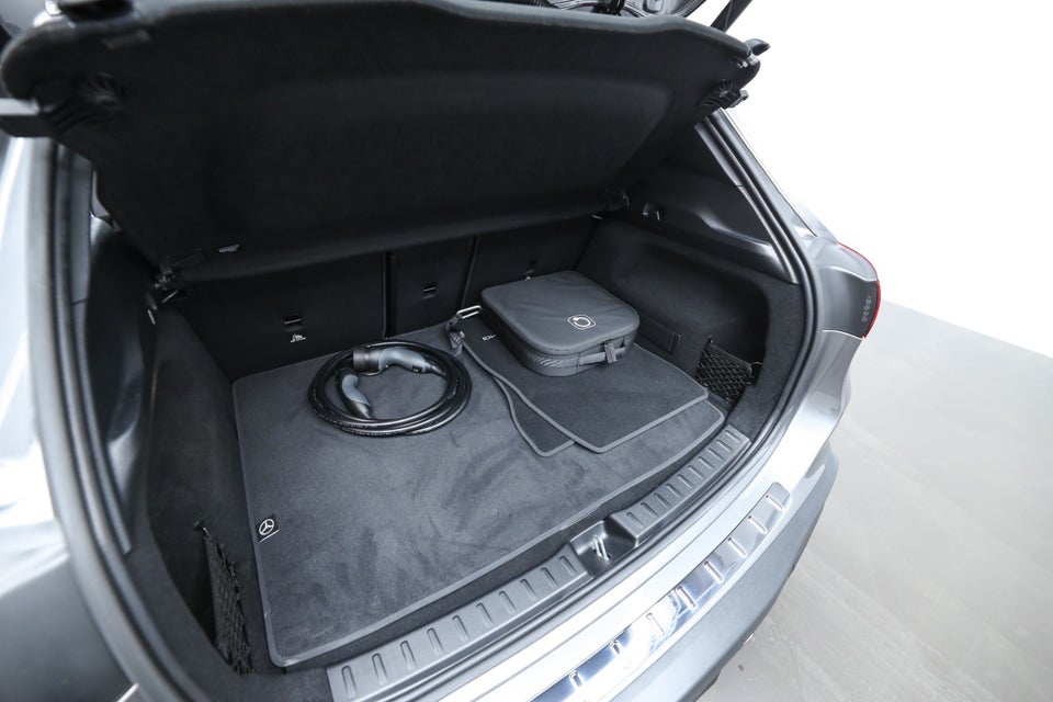 Mercedes EQA250+ AMG Advance 5d