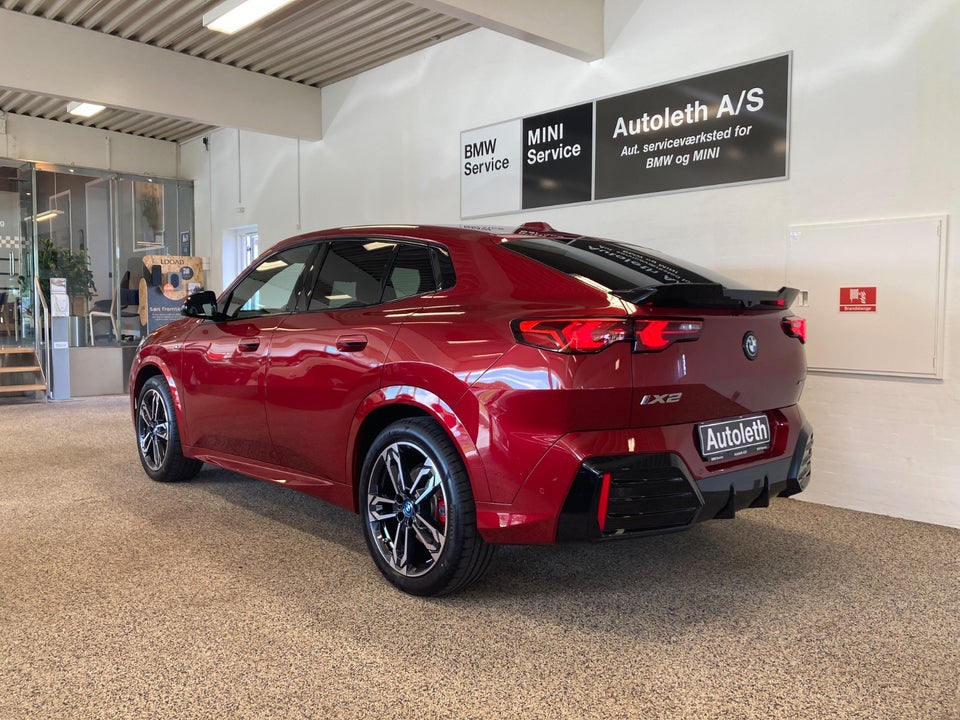 BMW iX2 xDrive30 M-Sport 5d