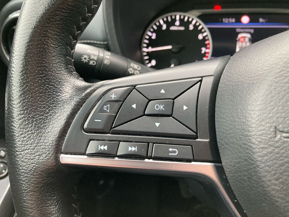 Nissan Juke 1,0 Dig-T 117 N-Connecta 5d