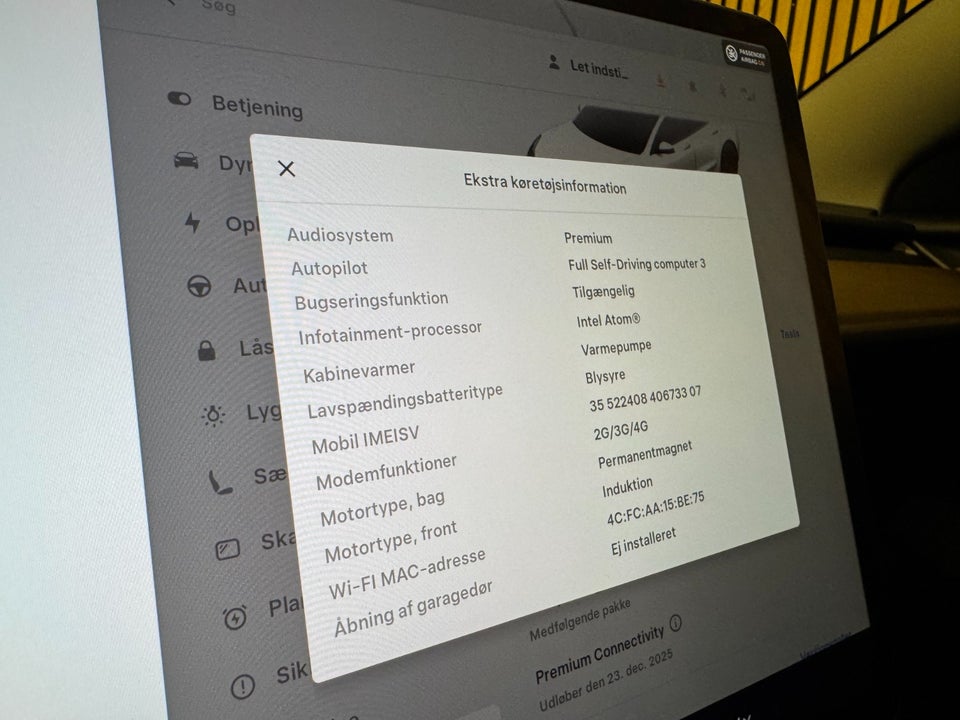 Tesla Model 3 Long Range AWD 4d