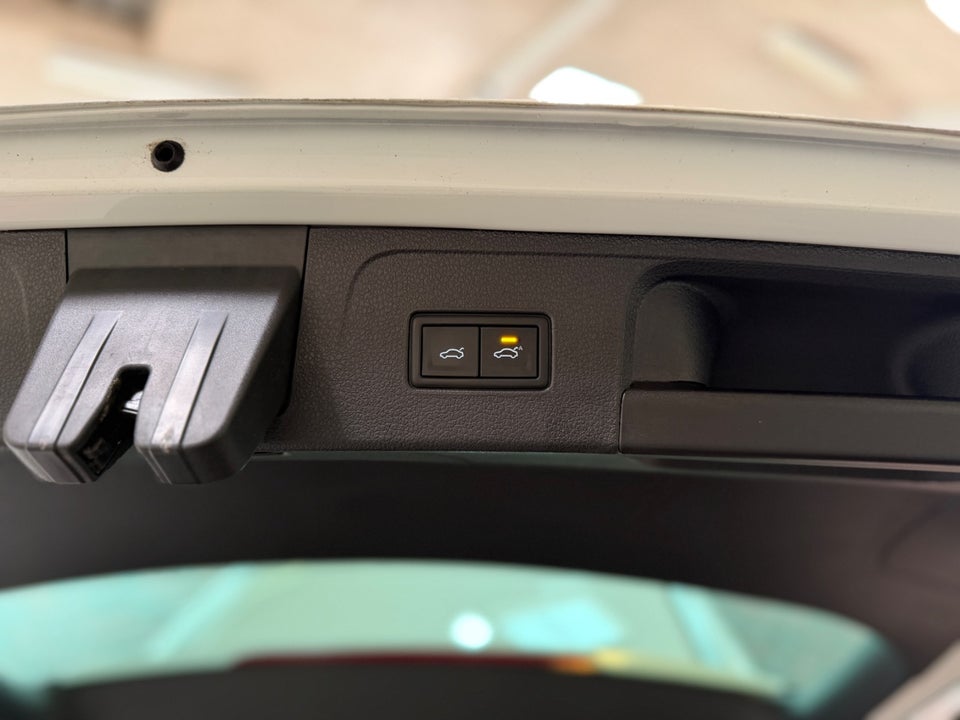 VW Passat 1,4 GTE DSG 4d