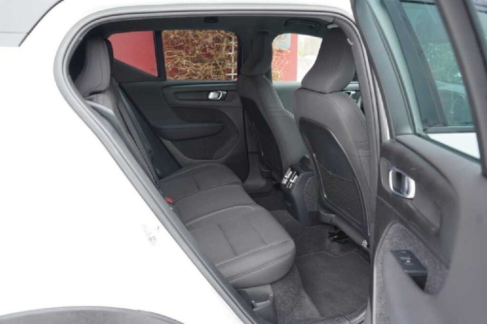 Volvo XC40 P8 ReCharge Twin Plus 5d