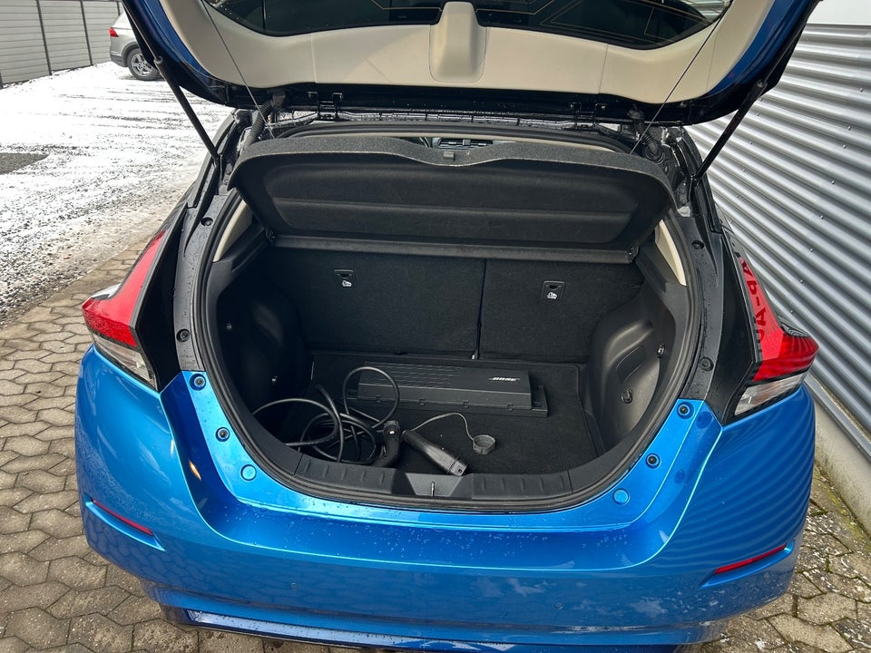 Nissan Leaf 40 Tekna 5d