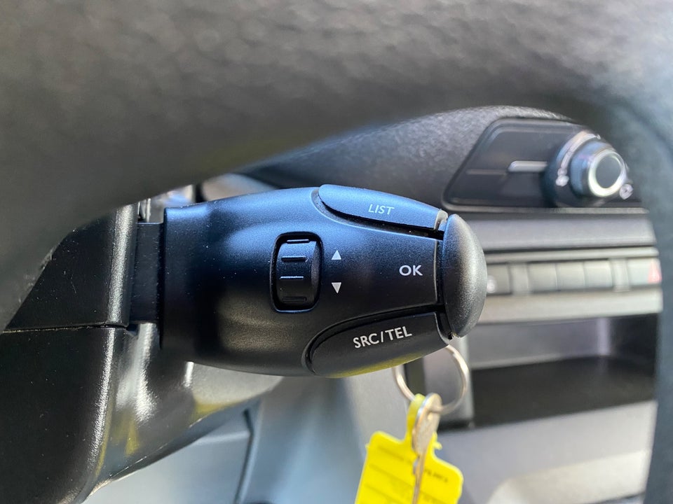 Peugeot Expert 2,0 BlueHDi 144 L2 Chassis 2d