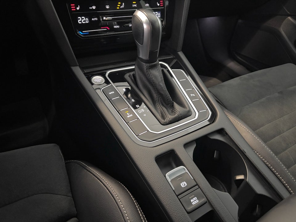 VW Passat 1,4 GTE Variant DSG 5d