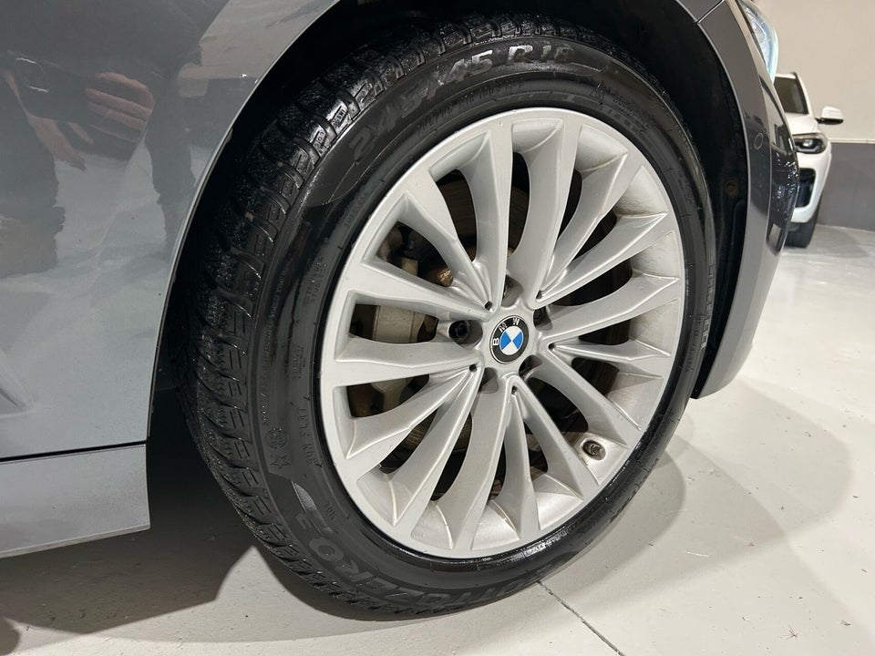 BMW 330e 2,0 Touring Sport Line aut. 5d