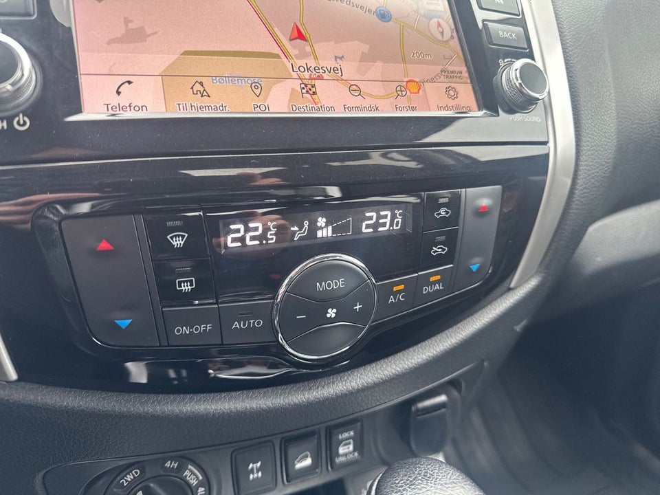 Nissan Navara 2,3 dCi 190 Db.Kab N-Guard aut. 4d