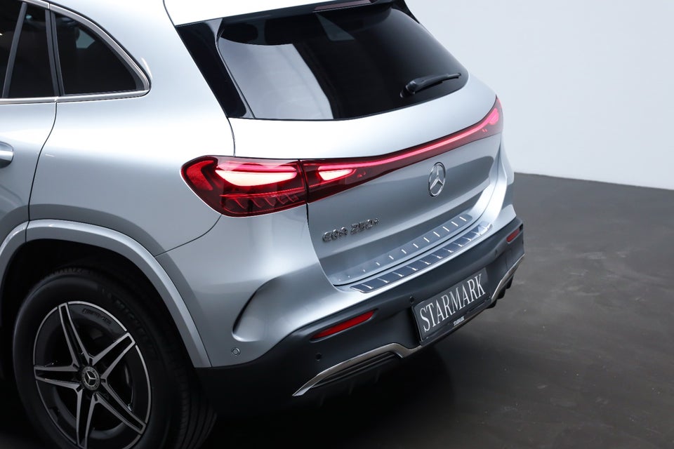 Mercedes EQA250+ AMG Advance 5d