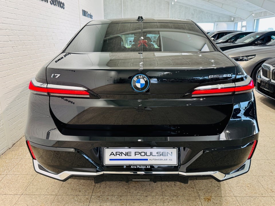 BMW i7 eDrive50 M-Sport 4d