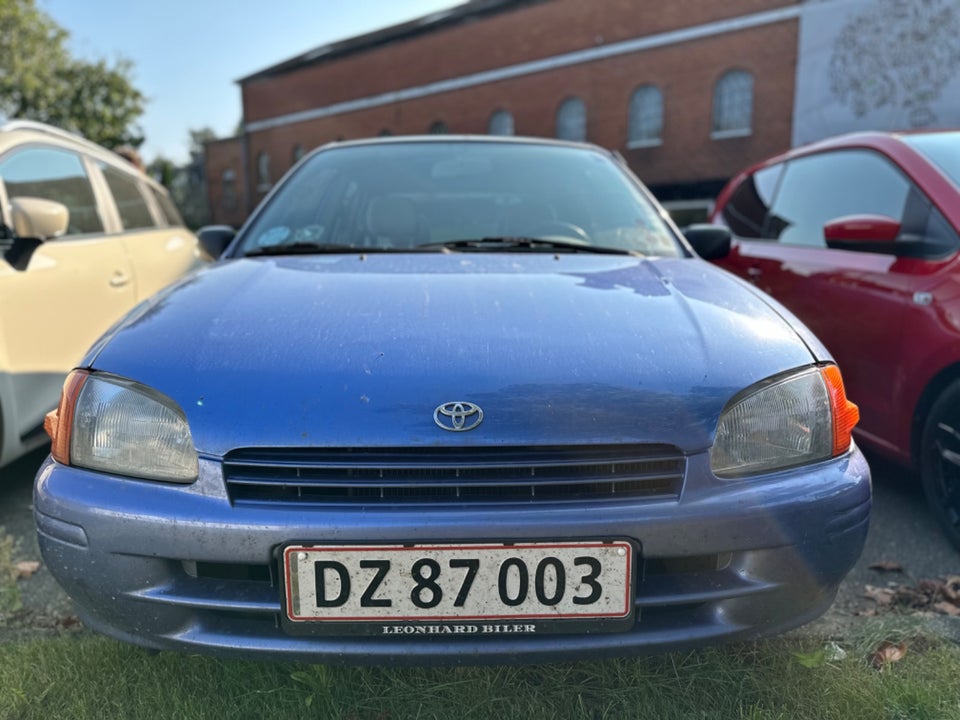 Toyota Starlet 1,3 XLi 5d