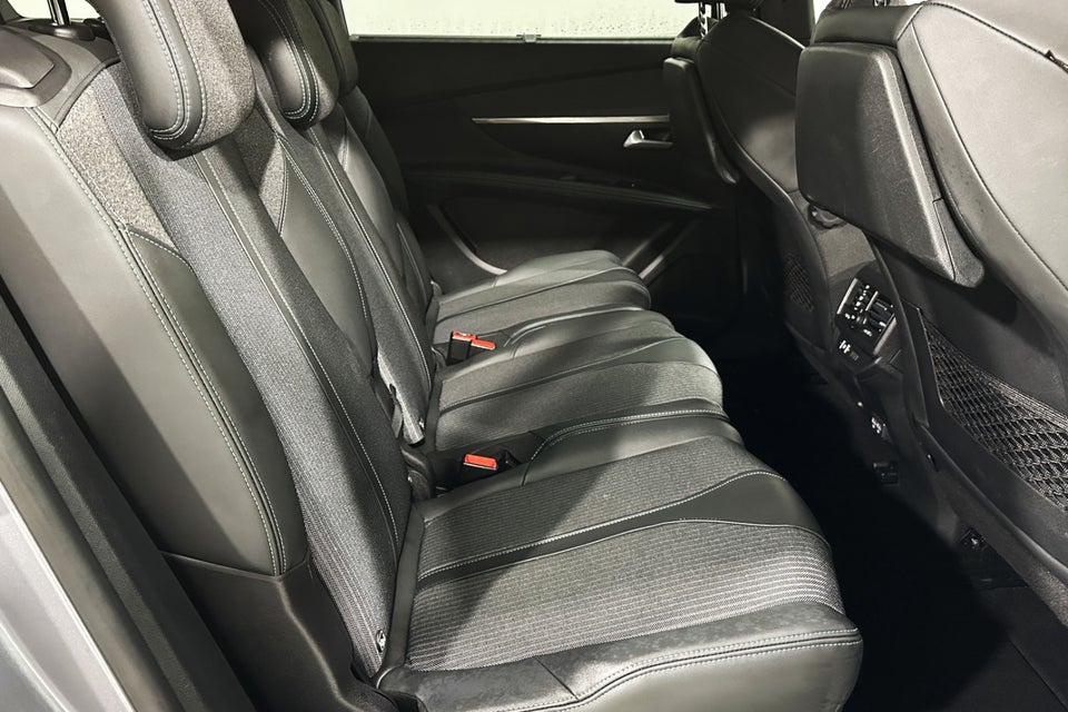 Peugeot 5008 1,5 BlueHDi 130 Allure Pack EAT8 7prs 5d