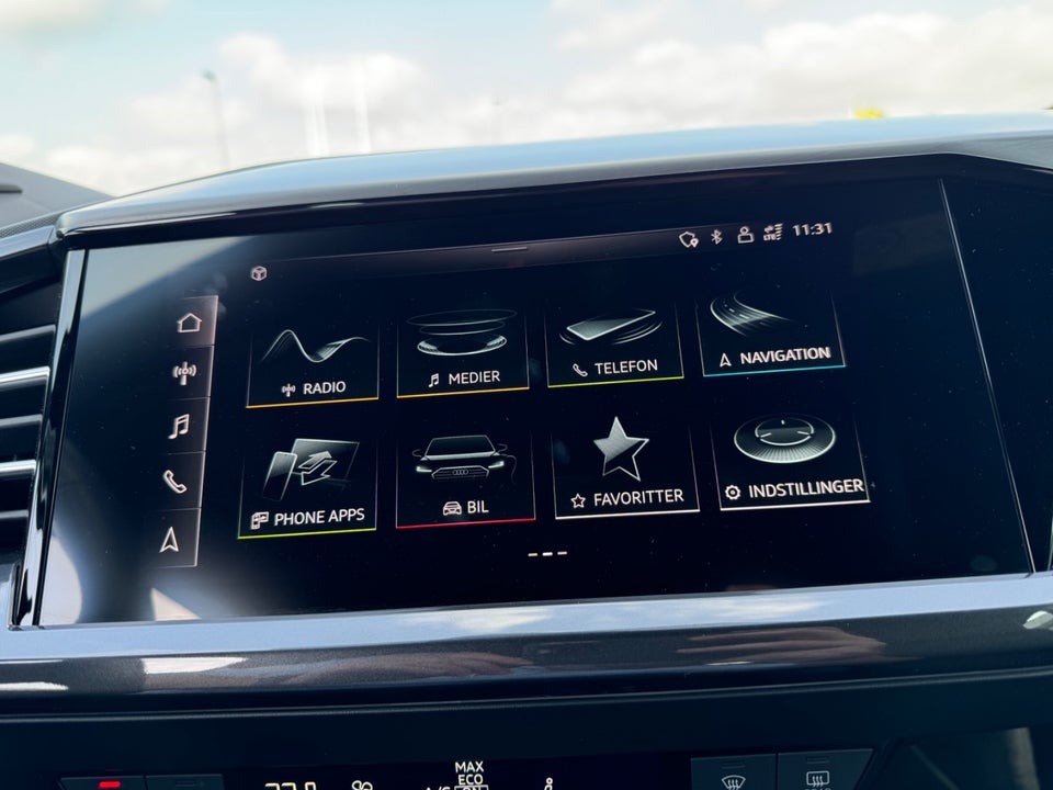 Audi Q4 e-tron 40 S-line 5d