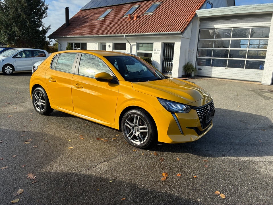 Peugeot 208 1,2 PureTech 100 Active 5d