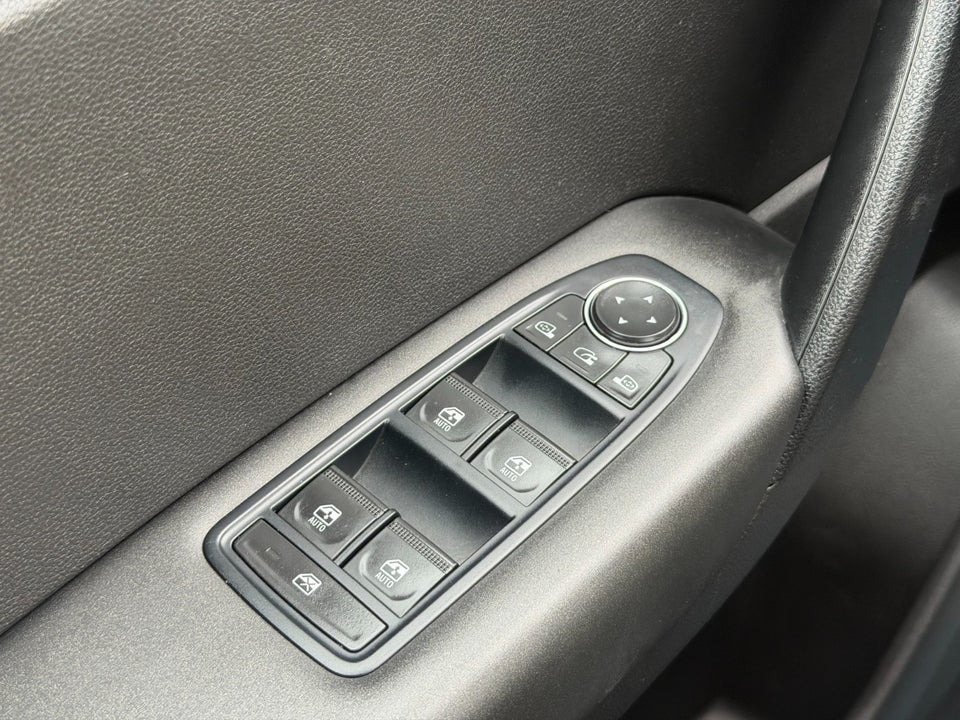 Renault Captur 1,3 TCe 130 Zen EDC 5d