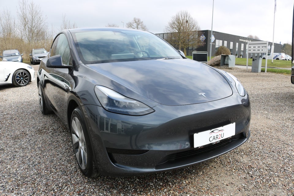 Tesla Model Y RWD 5d