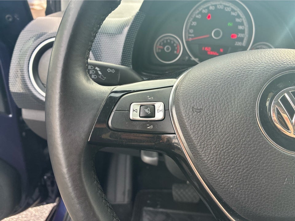 VW Up! 1,0 MPi 60 Move Up! ASG BMT 5d