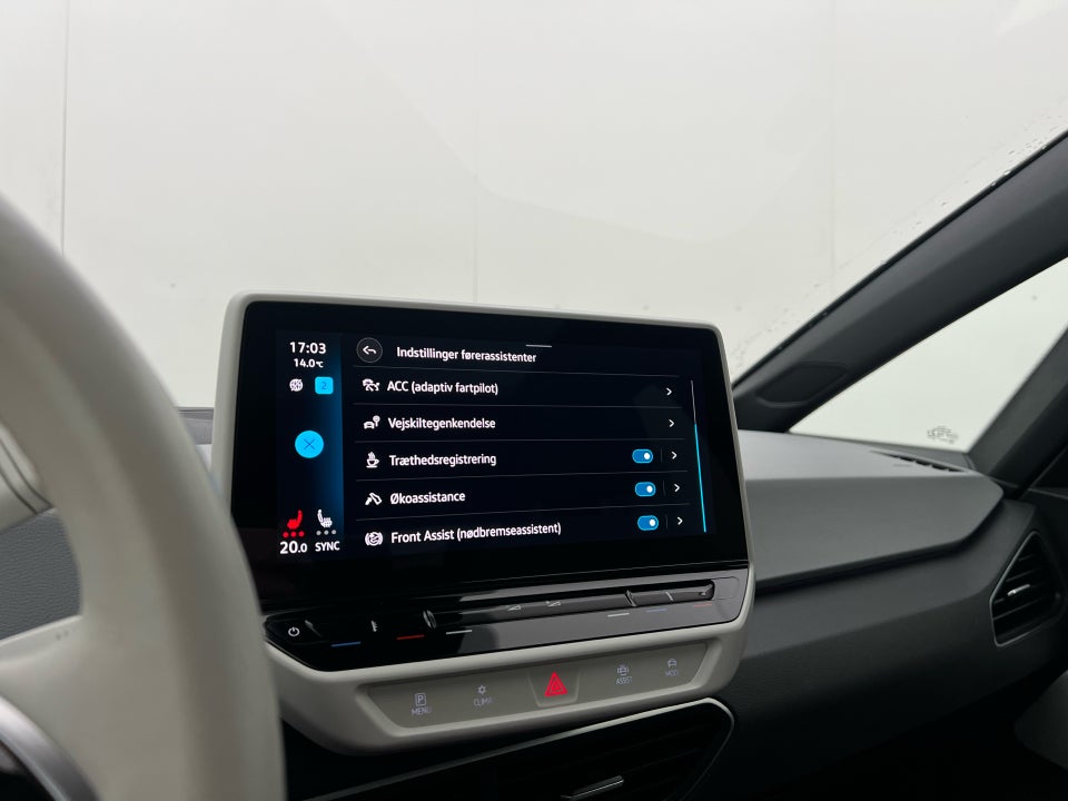 VW ID.3 58 Pro Performance Family 5d