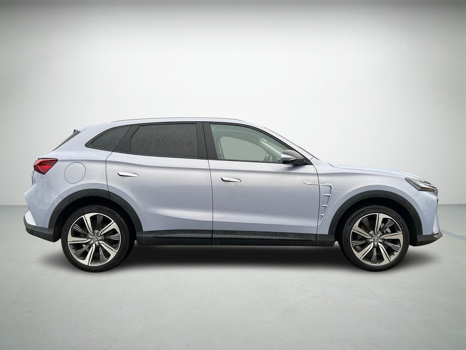 MG Marvel R Luxury 5d