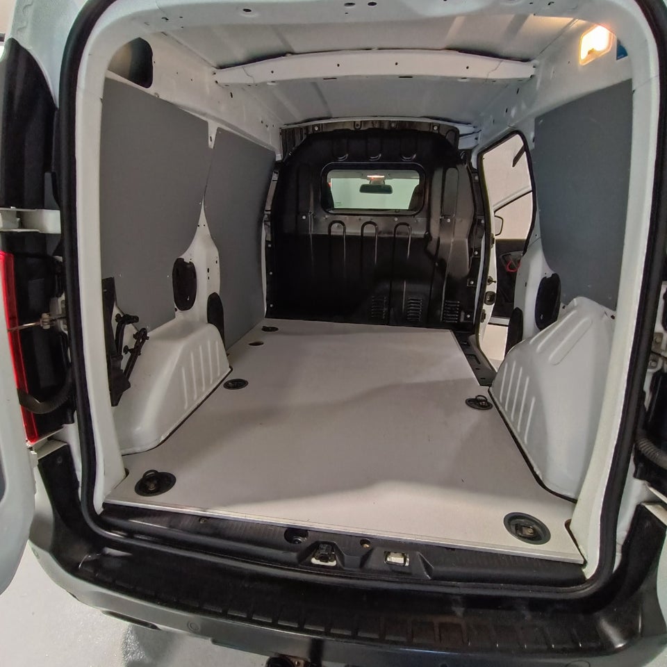Renault Express 1,5 dCi 95 Tekno 5d