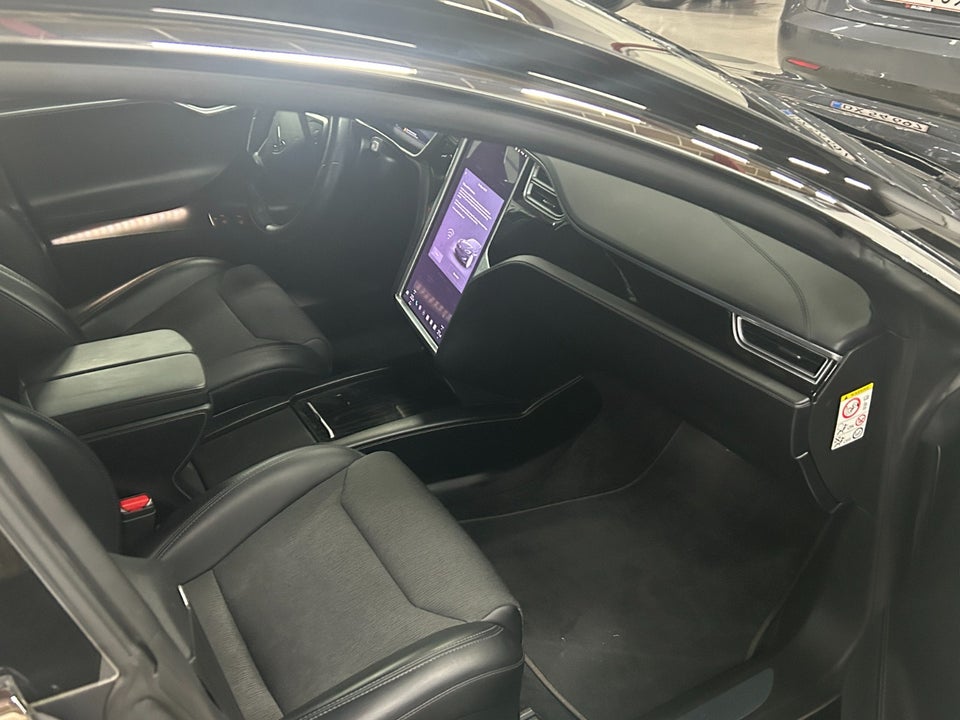 Tesla Model S 75 5d