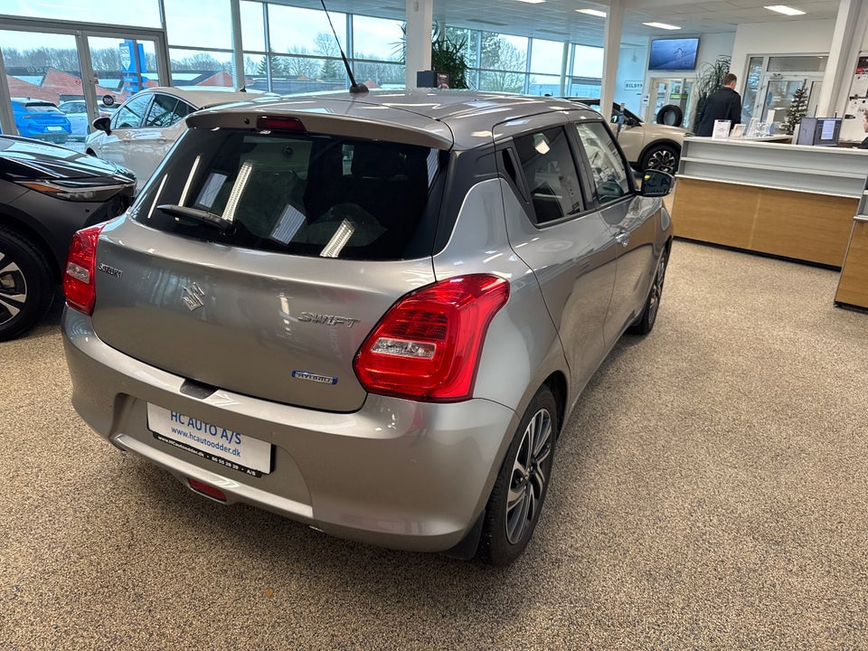 Suzuki Swift 1,2 mHybrid Exclusive CVT 5d