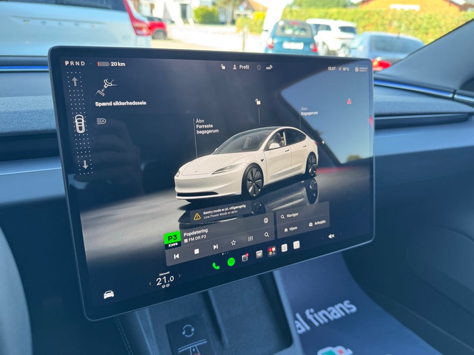 Tesla Model 3 RWD 4d