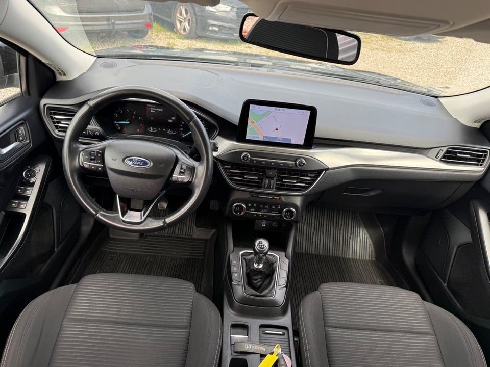 Ford Focus 1,0 EcoBoost Titanium stc. 5d