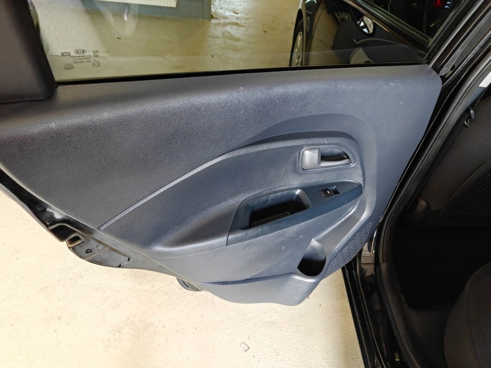 Kia Rio 1,2 CVVT Limited 5d