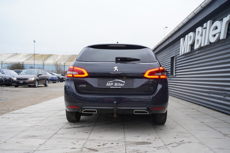 Peugeot 308 1,6 BlueHDi 120 Style Sky SW EAT6 5d