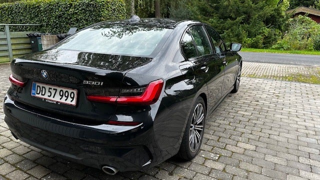 BMW 330i 2,0 M-Sport aut. 4d