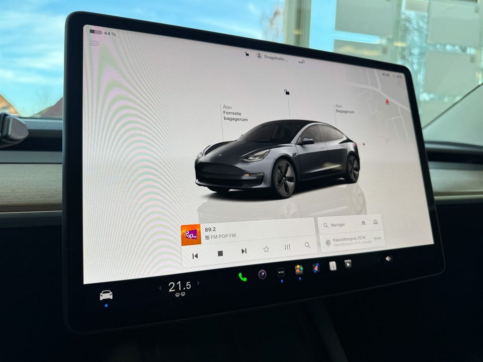 Tesla Model 3 RWD 4d