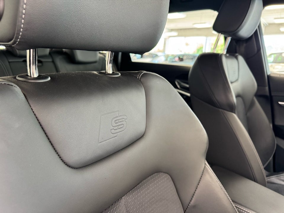 Audi e-tron 55 Prestige quattro 5d