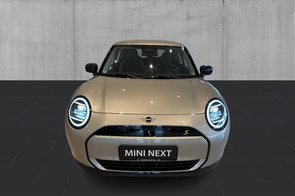 MINI Cooper SE Classic Trim M 3d