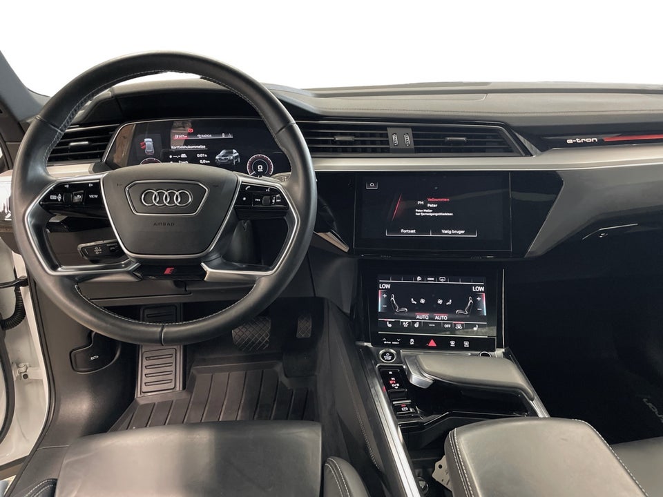 Audi e-tron 55 S-line quattro 5d