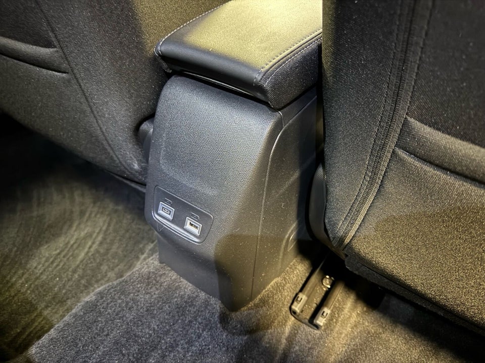 Peugeot e-2008 54 Allure 5d